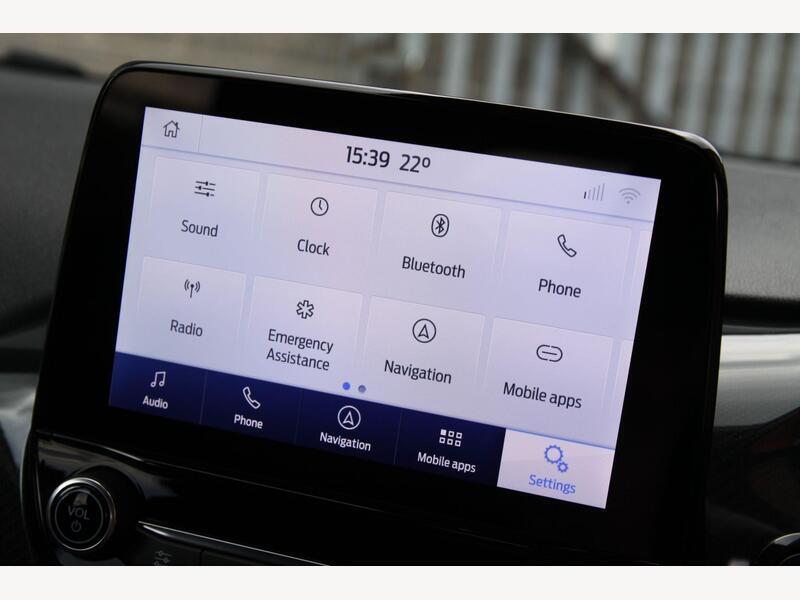 Chrome Blue 2020 Ford Fiesta - Photo 18